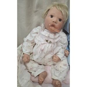 Vintage Lee Middleton Baby Girl Doll